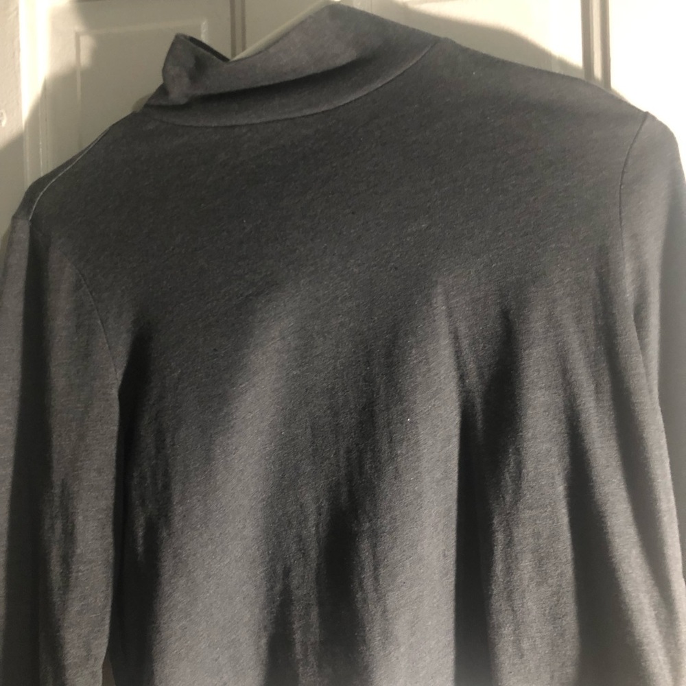 dark gray long sleeve turtleneck neck
